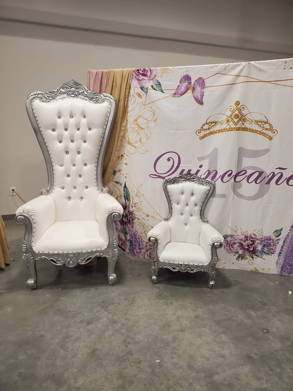 Throne Chair Rental - Small - Silver
