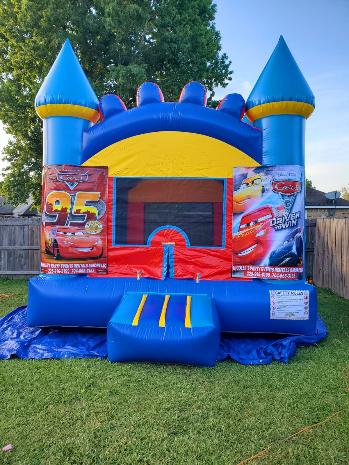 Bounce House Rental: Blue Delight - Blue and Yellow Castle