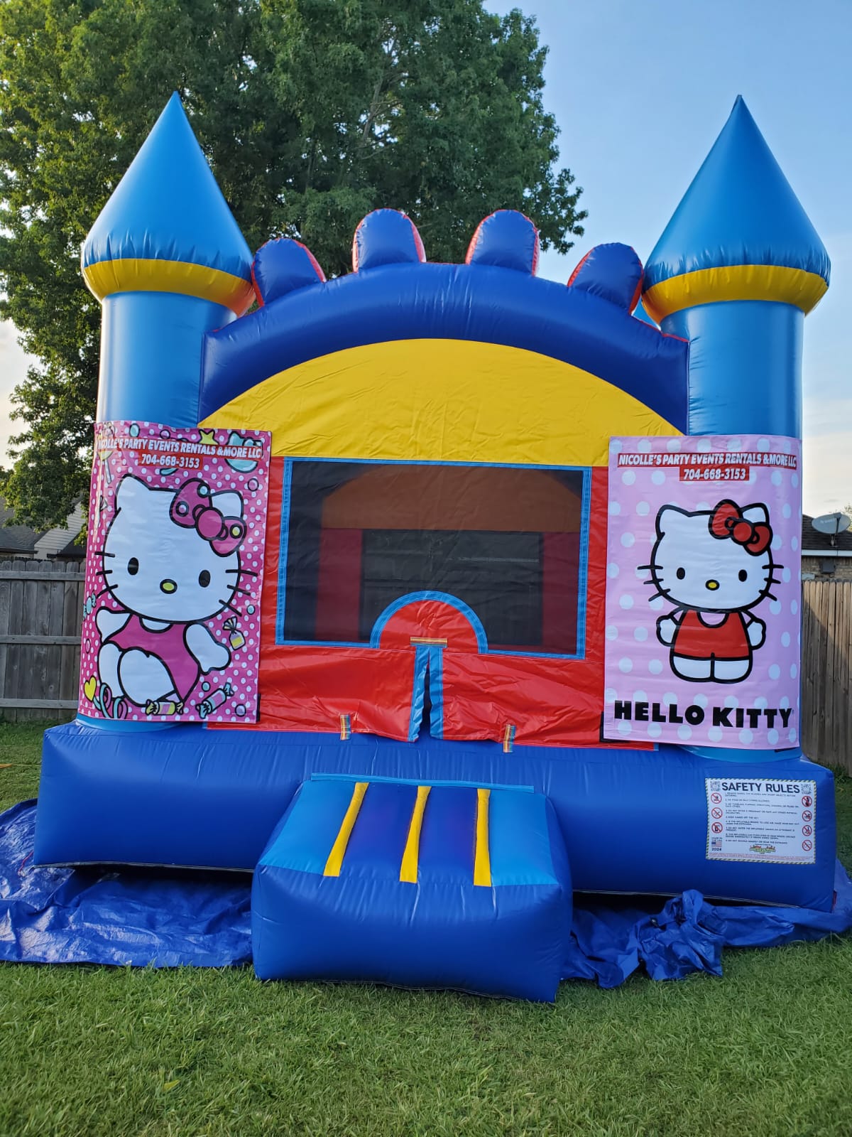Bounce House Rental: Blue Delight - Blue and Yellow Castle